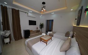 Triple Garden View Hotel